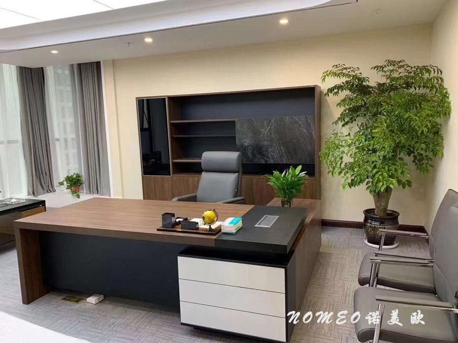 神农架宜昌塑胶厂办公楼案例